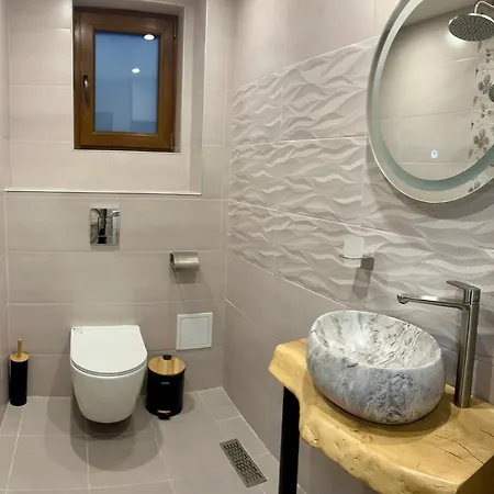 Krisiyasapartment 公寓